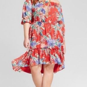 NWOT.Ava Viv Floral Dress
